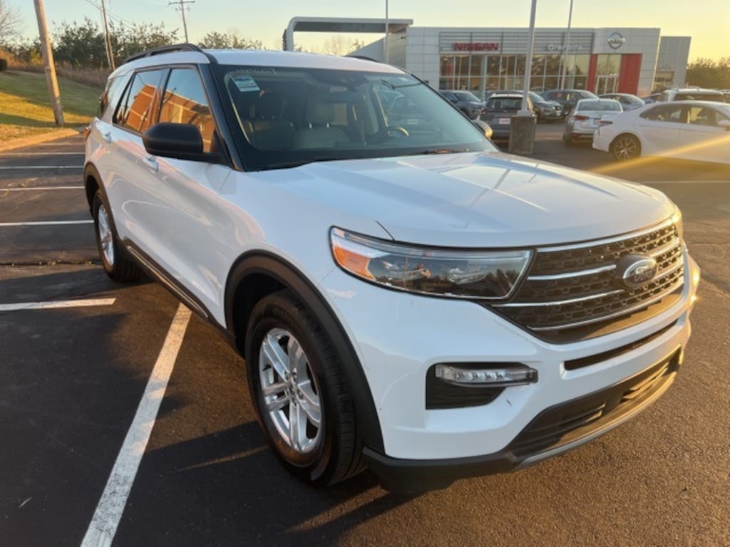 Used 2024 Ford Explorer XLT SUV
