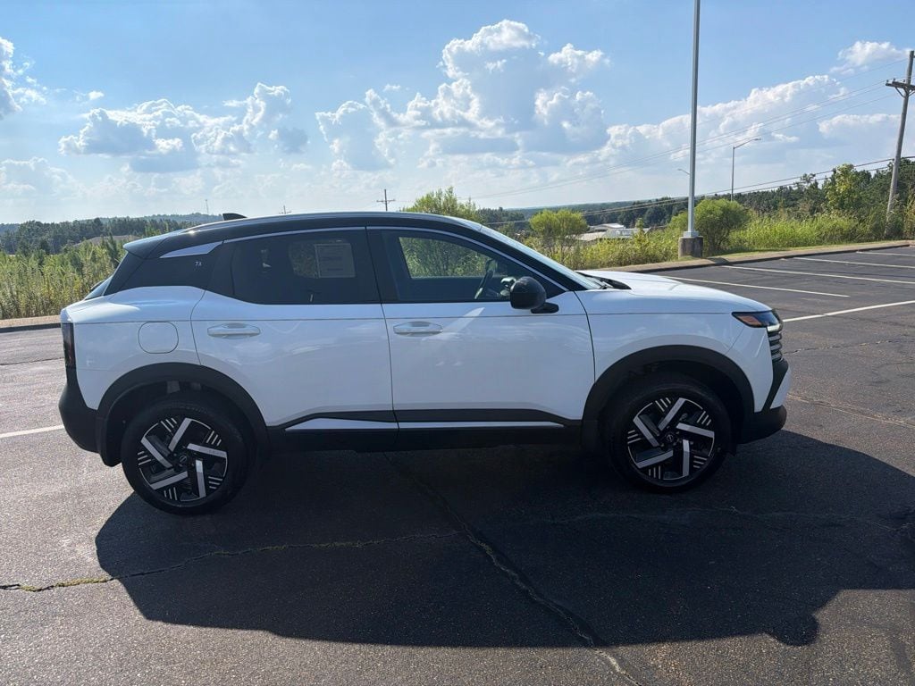 New 2026 Nissan Kicks SV SUV
