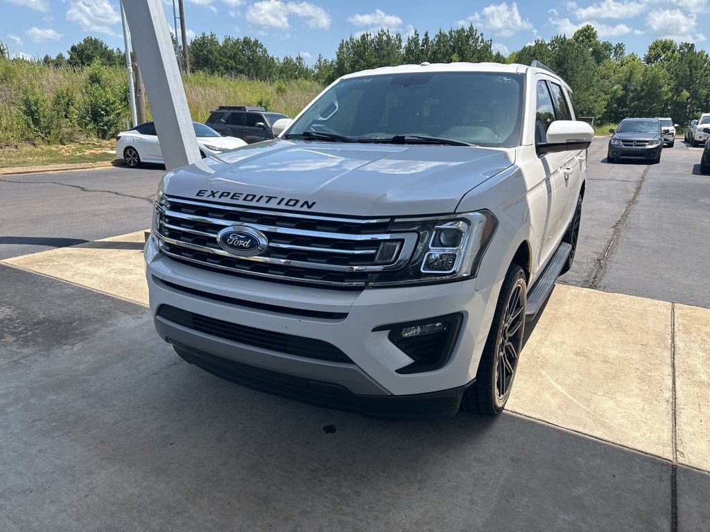 Used 2019 Ford Expedition XLT with VIN 1FMJU1HT6KEA71444 for sale in Grenada, MS