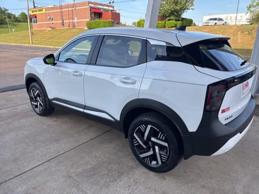 New 2026 Nissan Kicks SV SUV