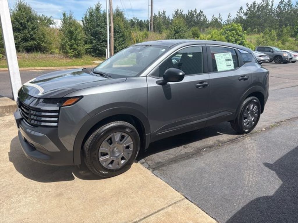New 2026 Nissan Kicks S SUV