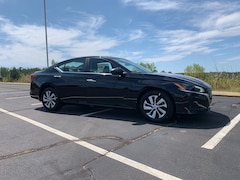 2025 Nissan Altima S Sedan