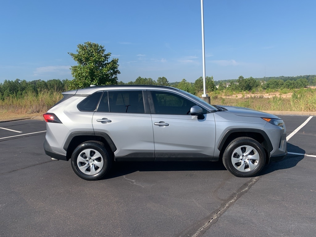 Used 2019 Toyota RAV4 LE with VIN 2T3K1RFV8KW056652 for sale in Grenada, MS