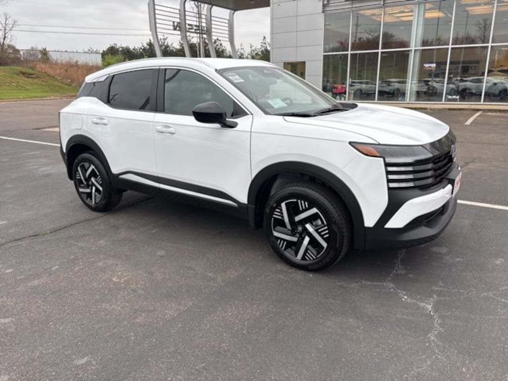 New 2026 Nissan Kicks SV SUV