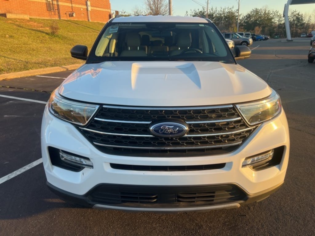 Used 2024 Ford Explorer XLT SUV