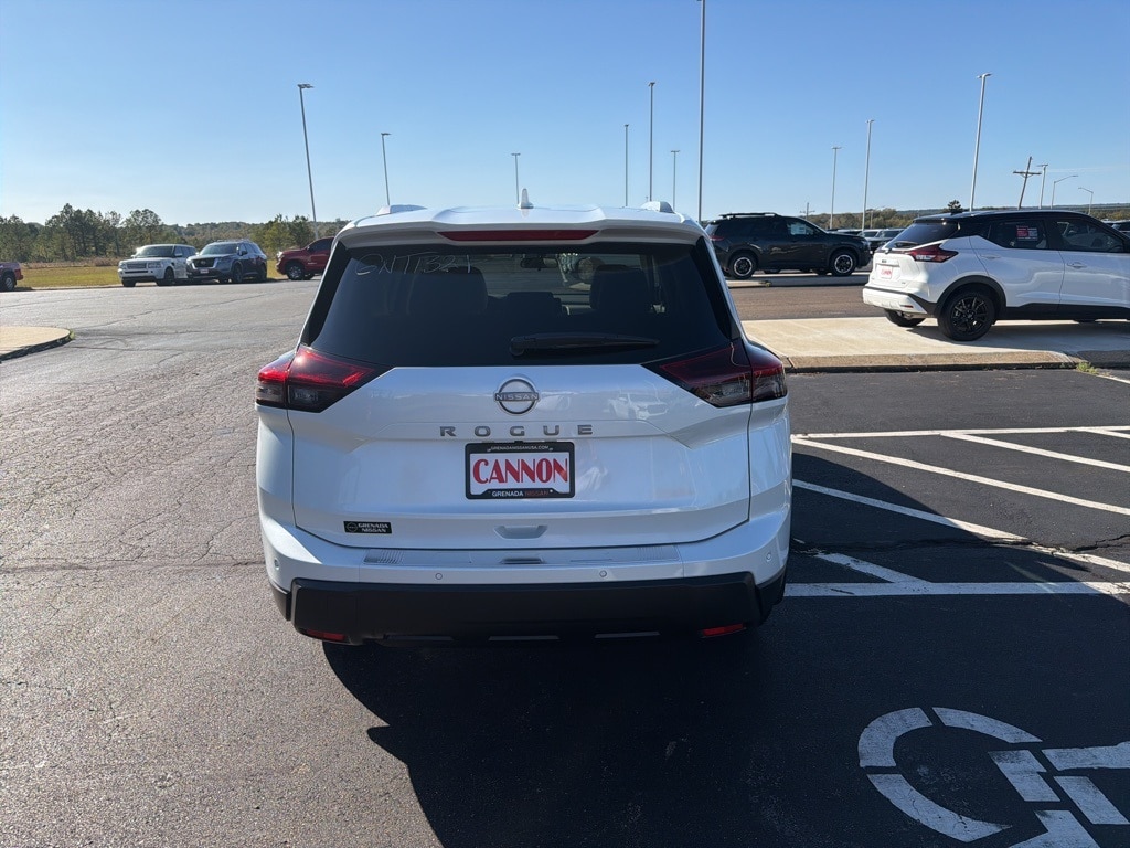 New 2026 Nissan Rogue SV SUV