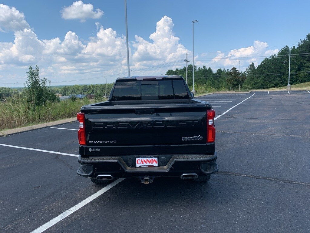 2020 Chevrolet Silverado 1500 High Country photo 4