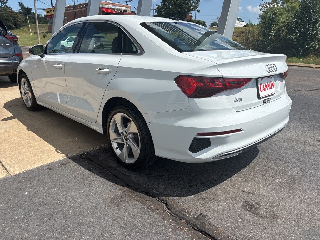 2024 Audi A3 40 Premium photo 4