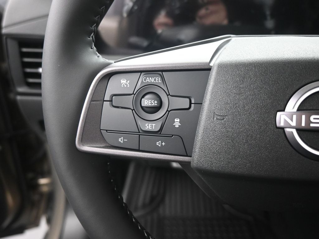 2026 Nissan Sentra SV - Photo 11