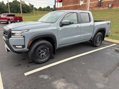 2025 Nissan Frontier PRO-4X Truck Crew Cab