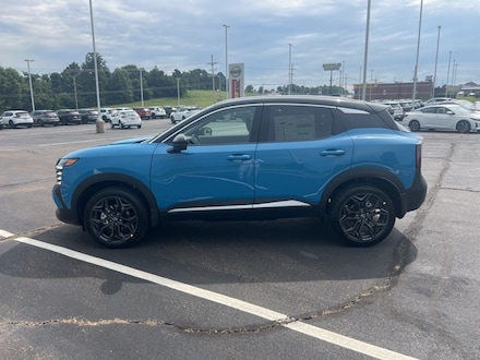 2025 Nissan Kicks SR SUV