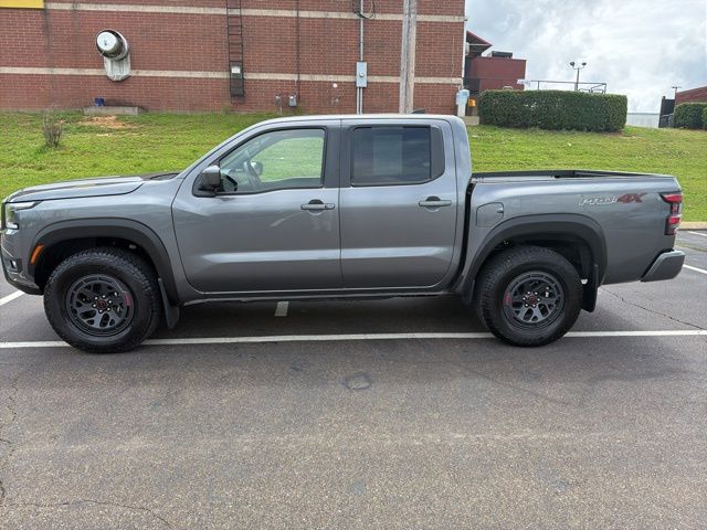 2025 Nissan Frontier PRO-4X Crew Cab 4X4's photo