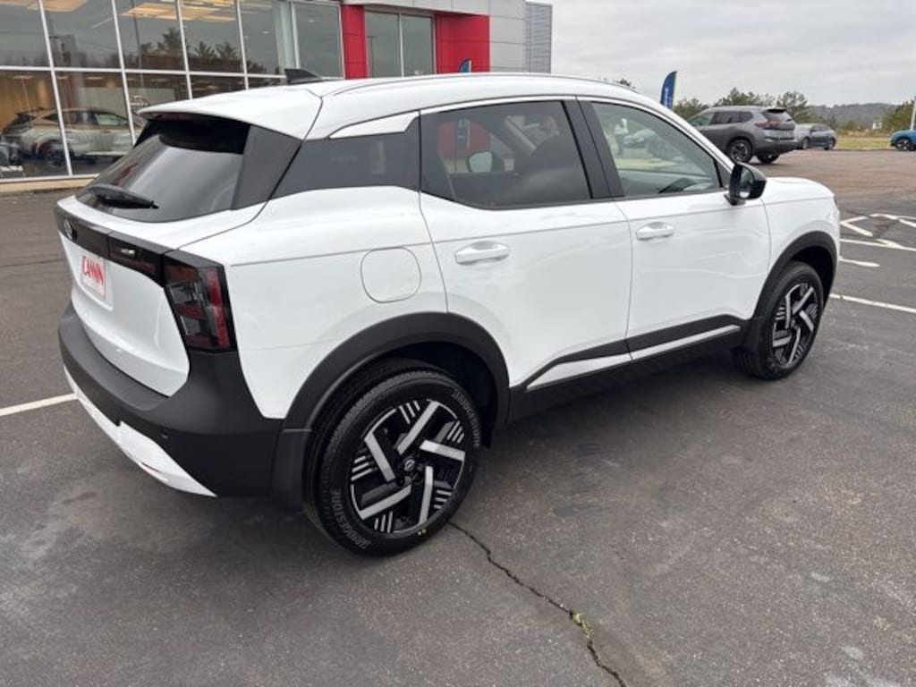 New 2026 Nissan Kicks SV SUV