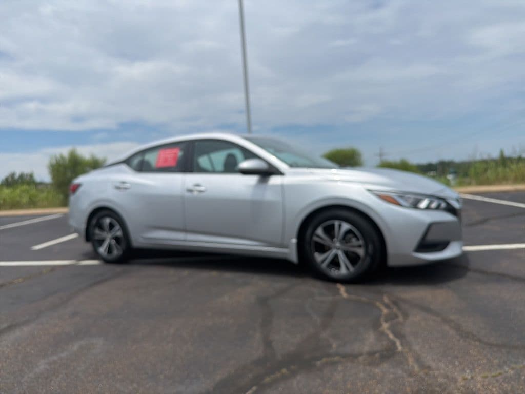 2022 Nissan Sentra SV CVT's photo