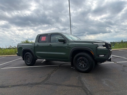 2025 Nissan Frontier PRO-4X Truck Crew Cab