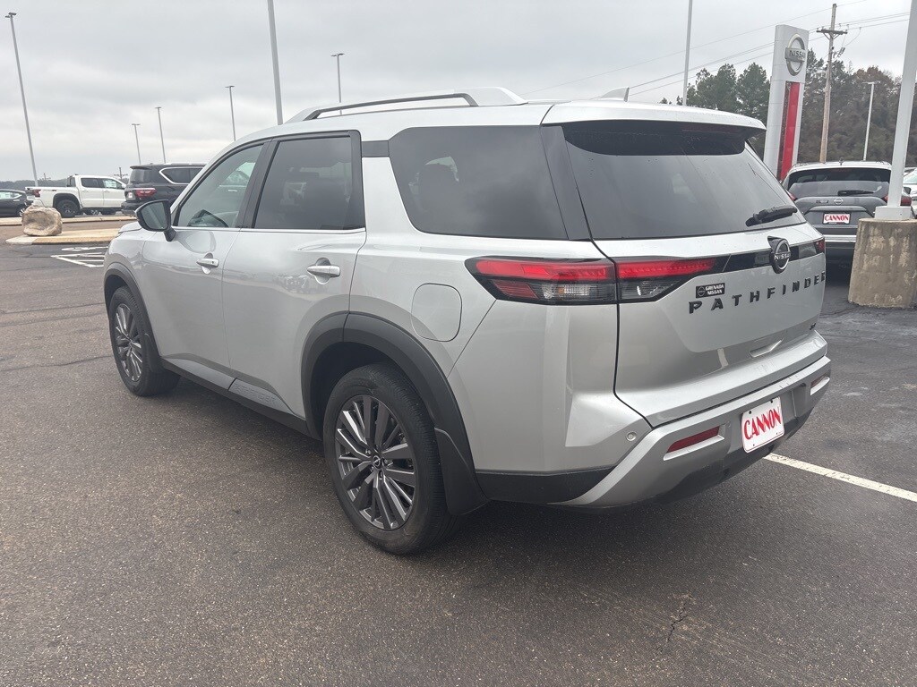Certified 2024 Nissan Pathfinder SL SUV