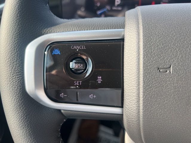 2026 Nissan Armada SV - Photo 20