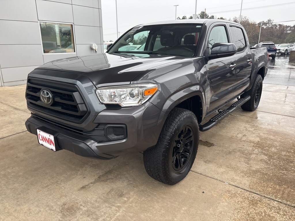 2021 Toyota Tacoma SR5 V6 4x4 photo 2