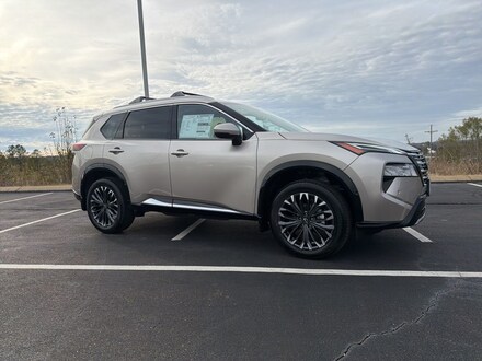 2026 Nissan Rogue Platinum SUV