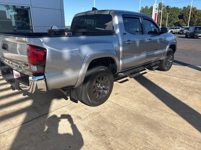 2021 Toyota Tacoma V6 photo 3