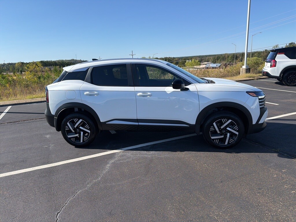 New 2026 Nissan Kicks SV SUV