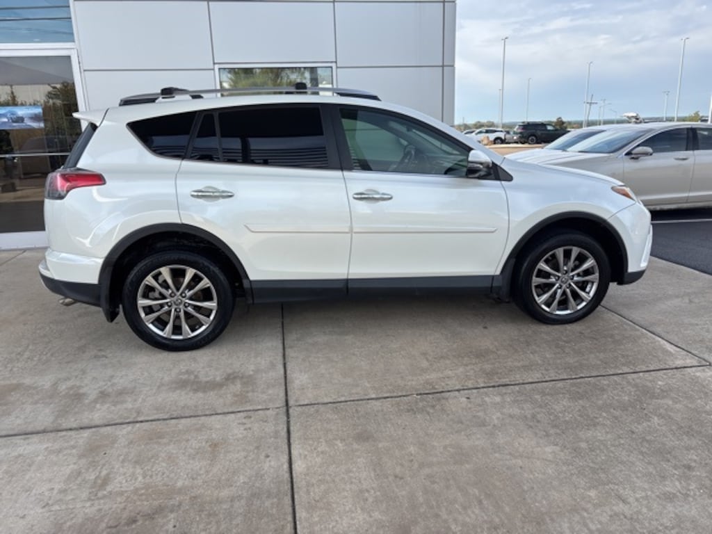 Used 2016 Toyota RAV4 Limited SUV