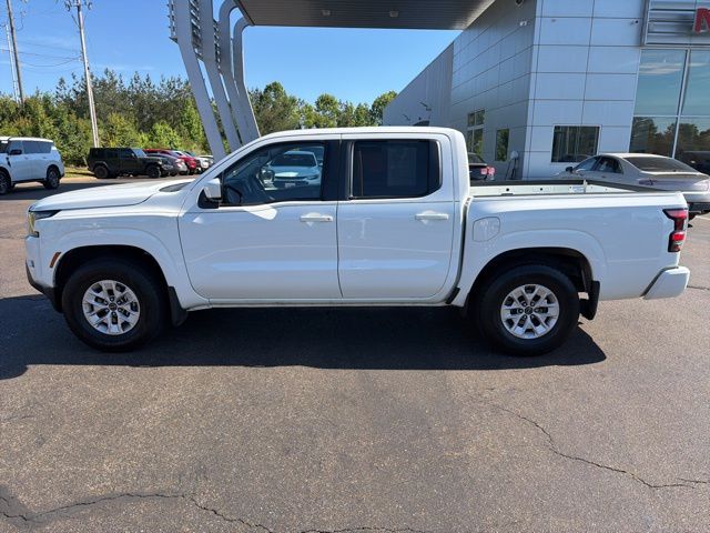 2024 Nissan Frontier SV Crew Cab 4X2 SWB's photo