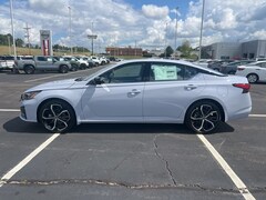 2025 Nissan Altima SR Sedan