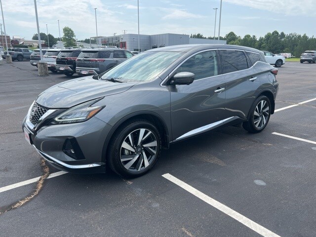 2023 Nissan Murano SL photo 2