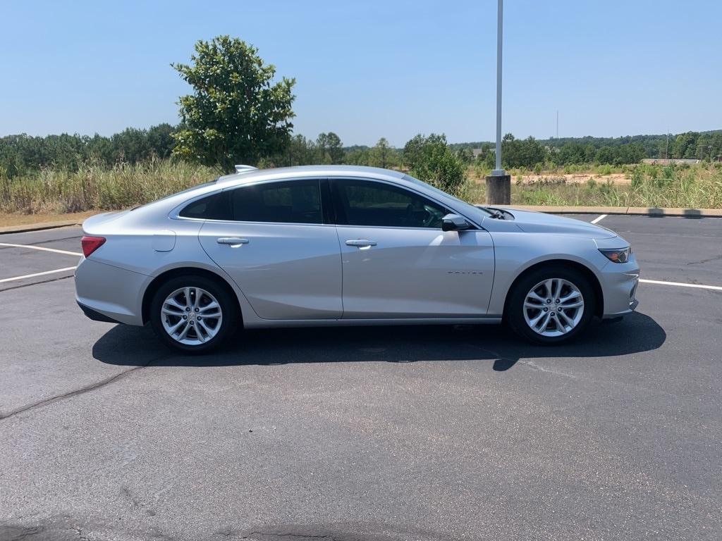 Used 2017 Chevrolet Malibu 1LT with VIN 1G1ZE5ST6HF198047 for sale in Grenada, MS