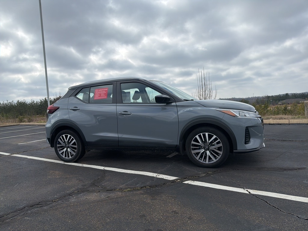 2024 Nissan Kicks SV