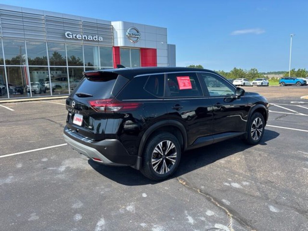 Used 2023 Nissan Rogue SV SUV