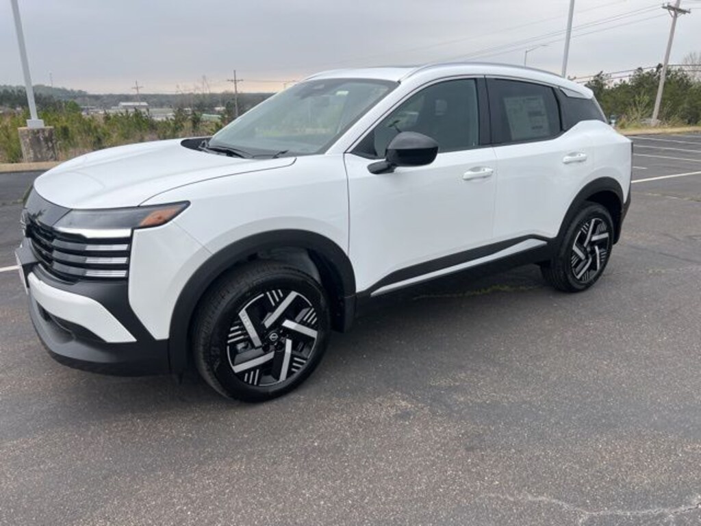 New 2026 Nissan Kicks SV SUV