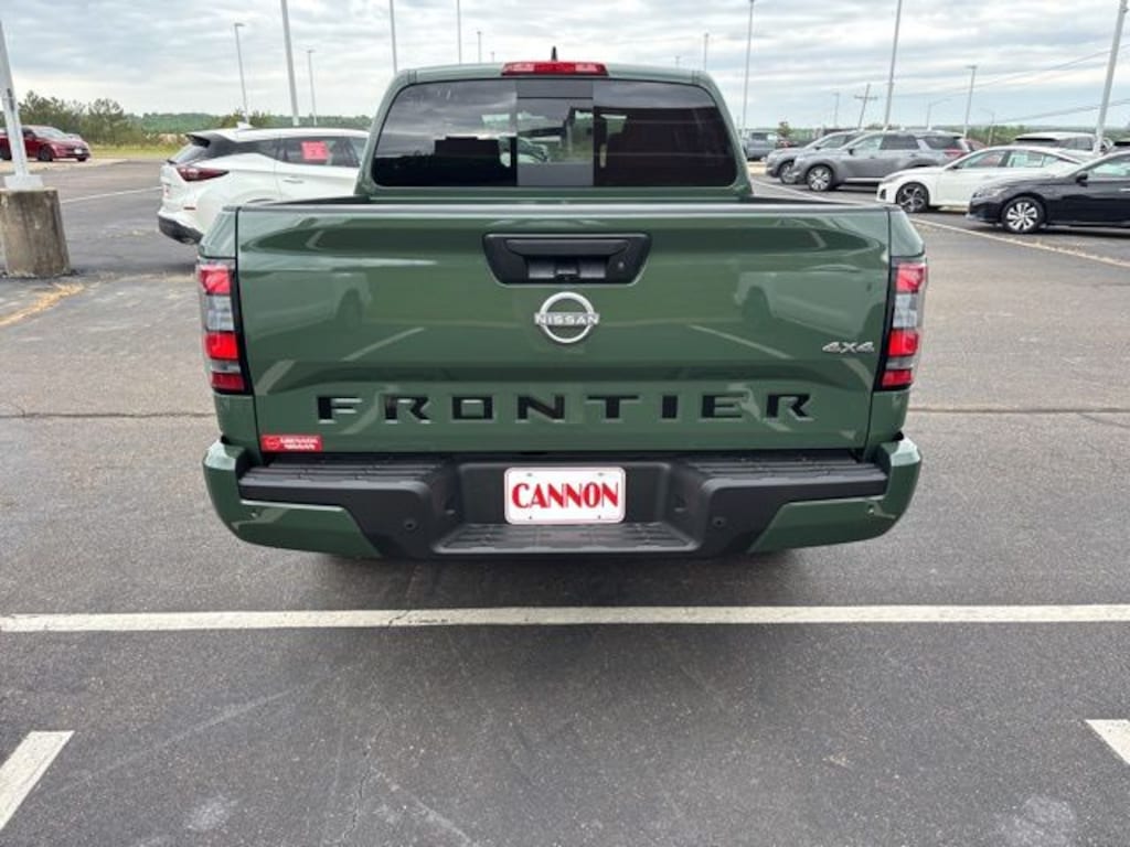 New 2026 Nissan Frontier SV Truck Crew Cab
