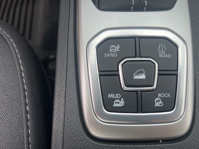 2026 Nissan Frontier SV - Photo 21