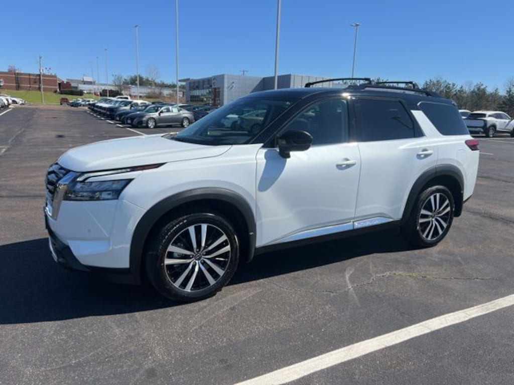 Certified 2025 Nissan Pathfinder Platinum SUV