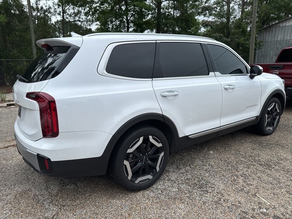 Used 2024 Kia Telluride S SUV