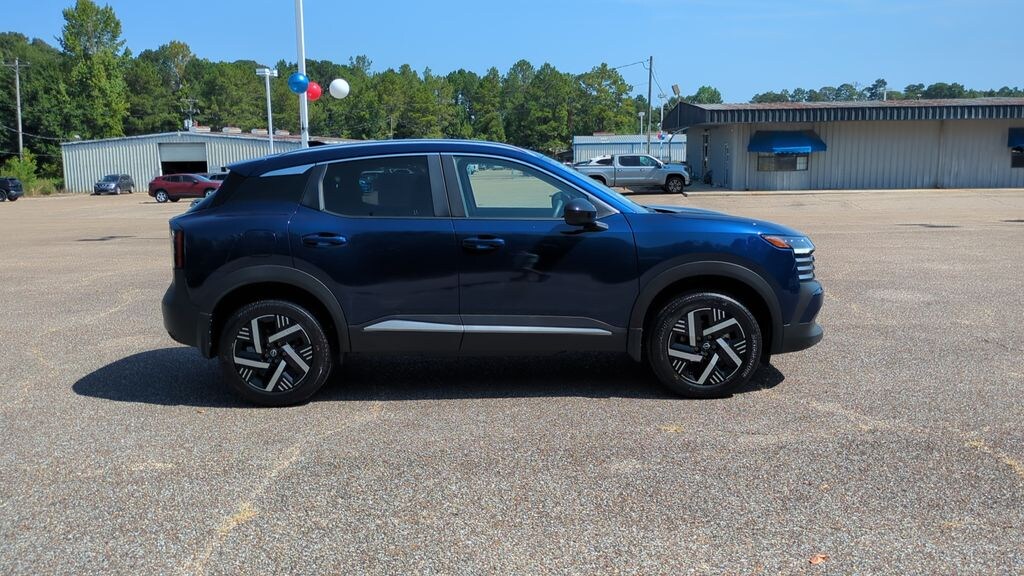 New 2026 Nissan Kicks SV SUV