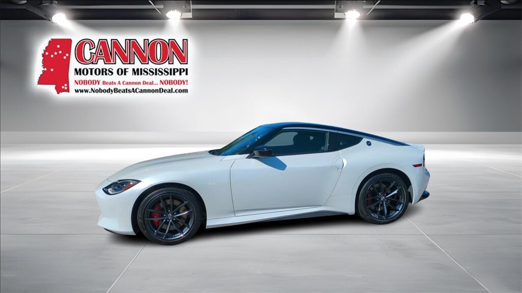 2024 Nissan Z Performance photo 2