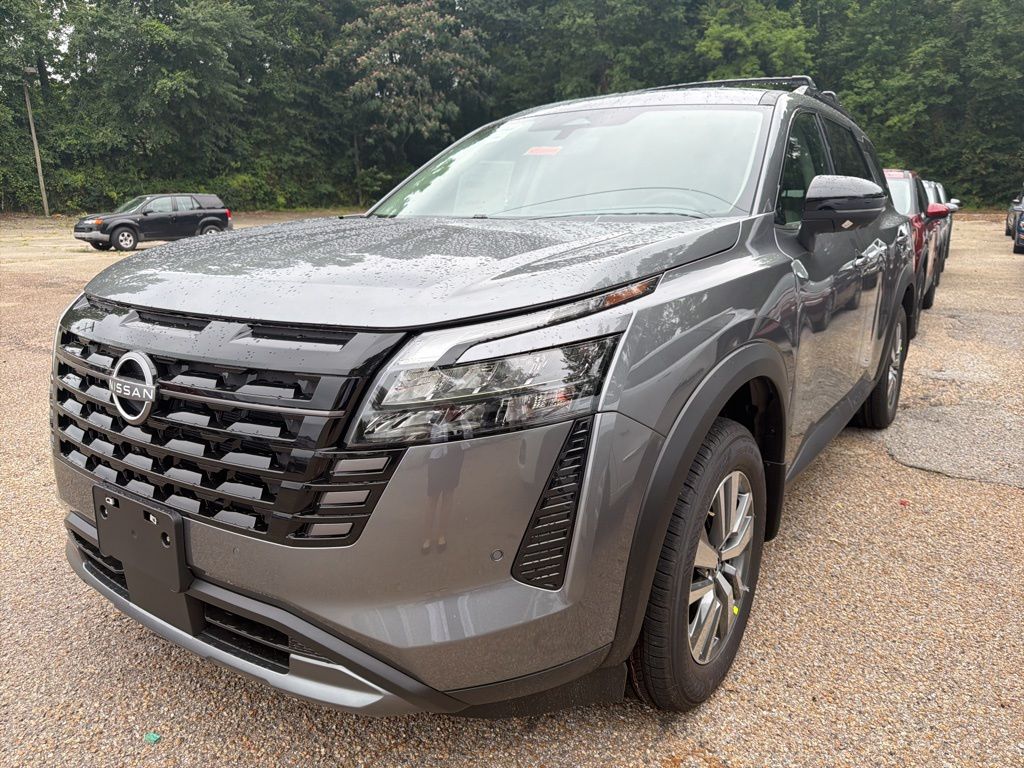 2026 Nissan Pathfinder SL 2WD's photo