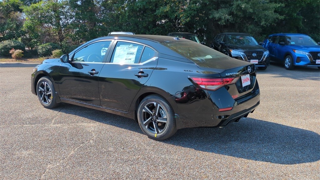 2025 Nissan Sentra SV photo 2