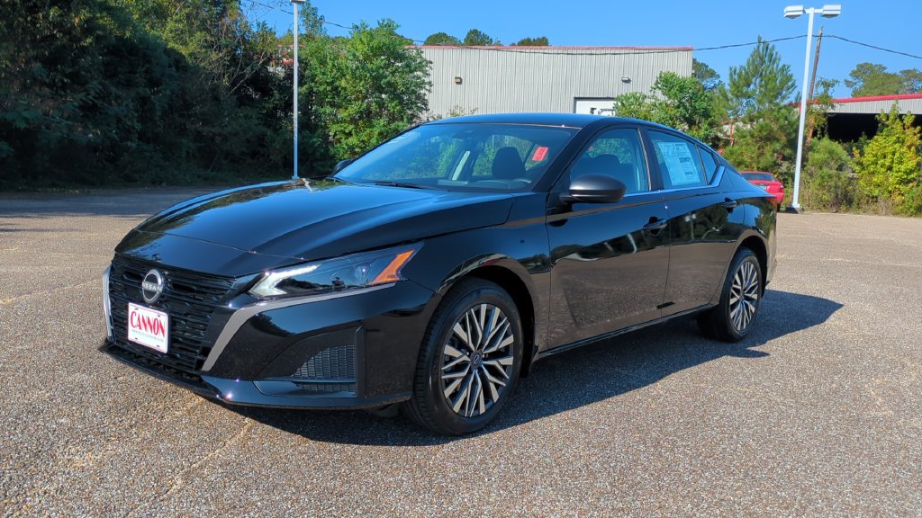2026 Nissan Altima SV Sedan