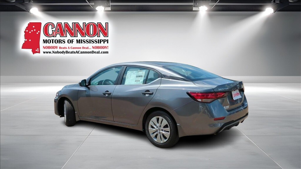 2025 Nissan Sentra S photo 3