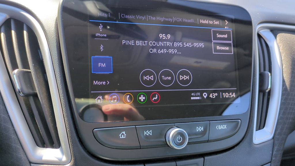 2024 Chevrolet Malibu 1LT - Photo 18