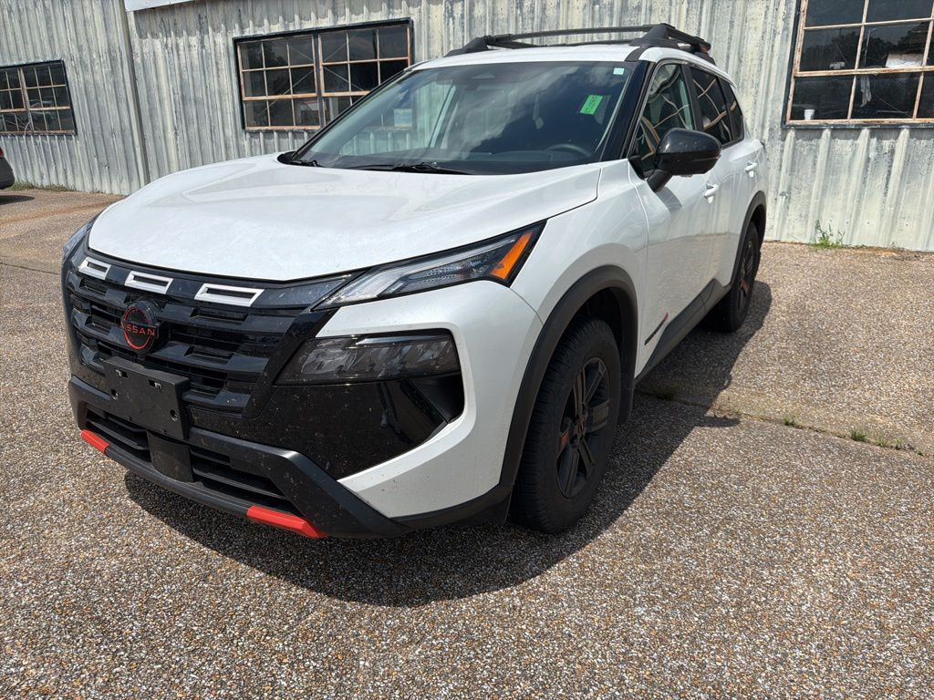 2025 Nissan Rogue Rock Creek AWD's photo