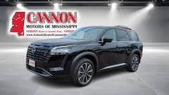 2026 Nissan Pathfinder Platinum SUV