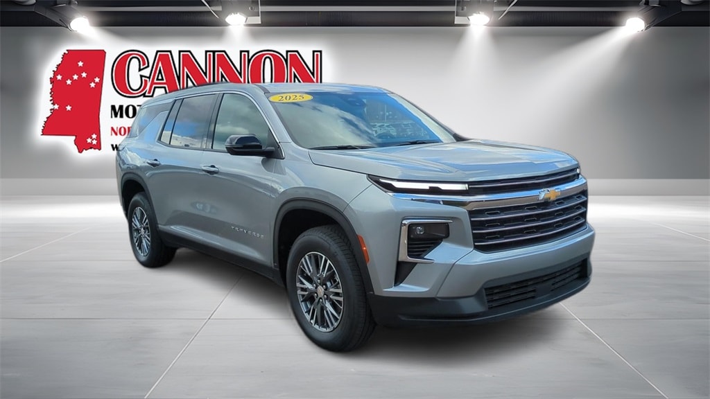 Certified 2025 Chevrolet Traverse LT SUV