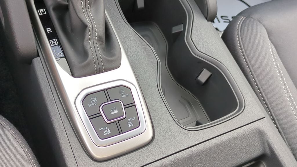 2026 Nissan Frontier SV - Photo 20
