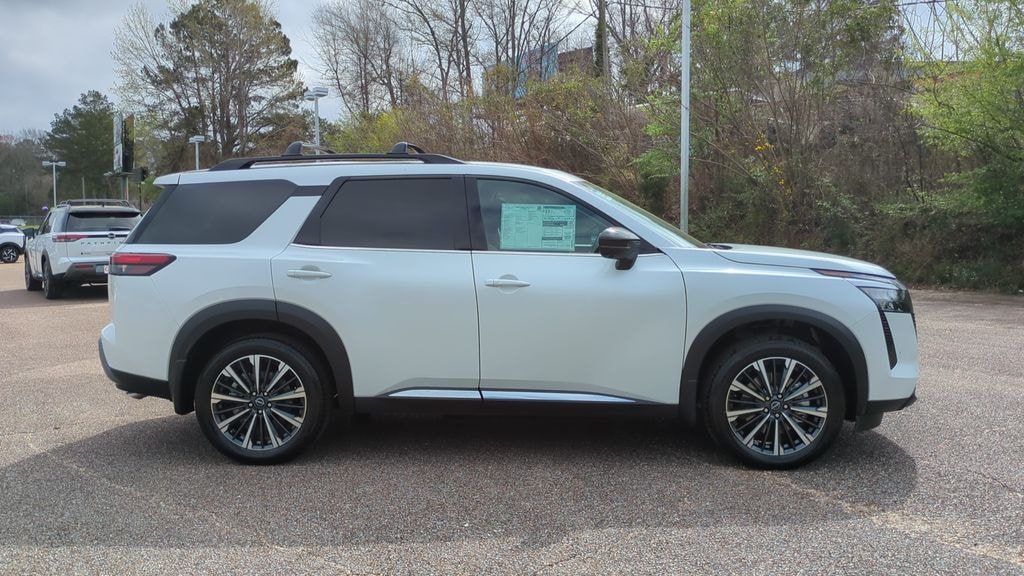 New 2026 Nissan Pathfinder Platinum SUV