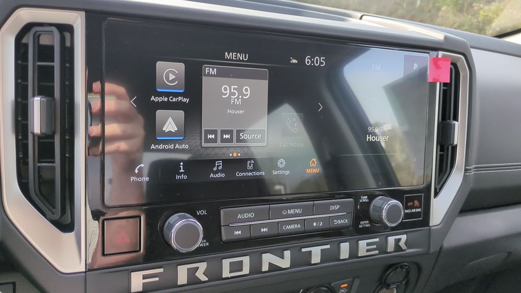 2026 Nissan Frontier SV - Photo 17
